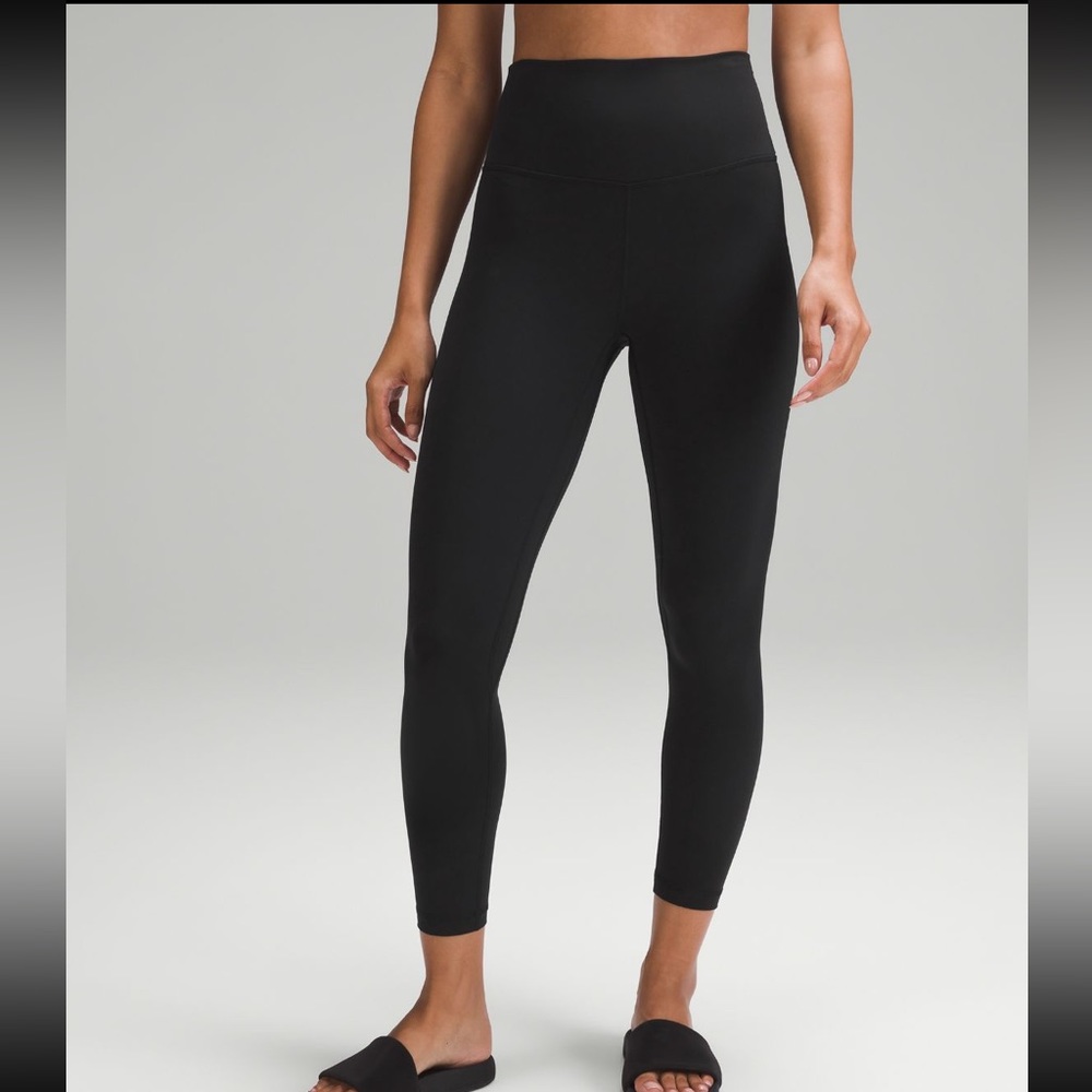 Lululemon Align Leggings Size 8, 25”